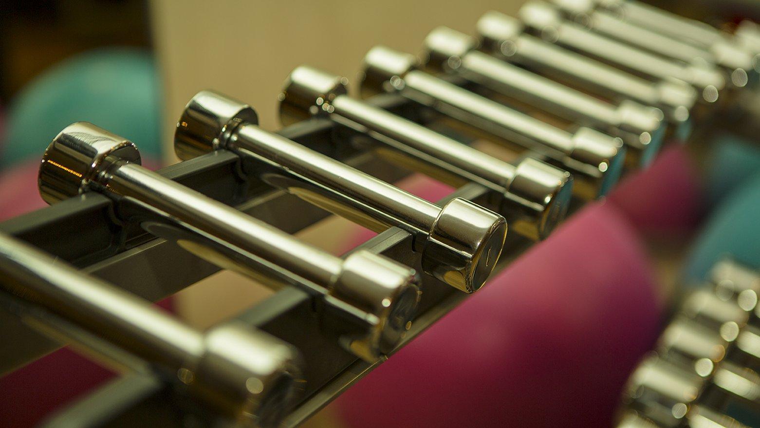Grand Millennium Sulaimani Hotel Sulaymaniyah Exterior photo A set of fixed barbells
